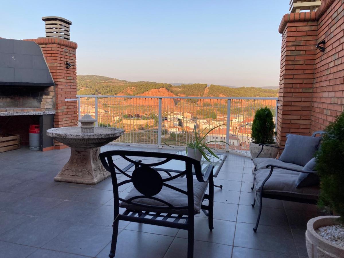Teruelhome IV Atico Con Vistas Y Aparcamiento En El Centro Bagian luar foto